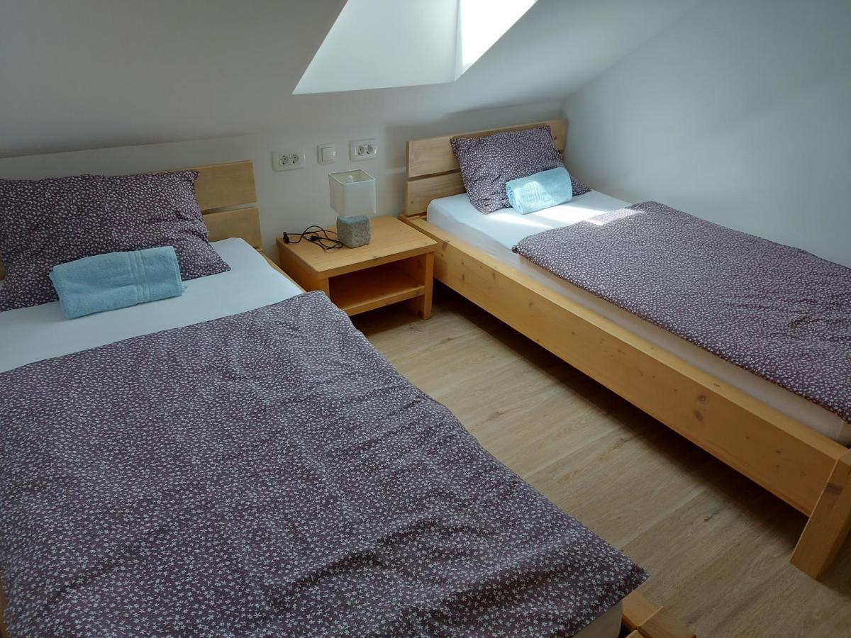 Apartma Markelj Radovljica Bagian luar foto