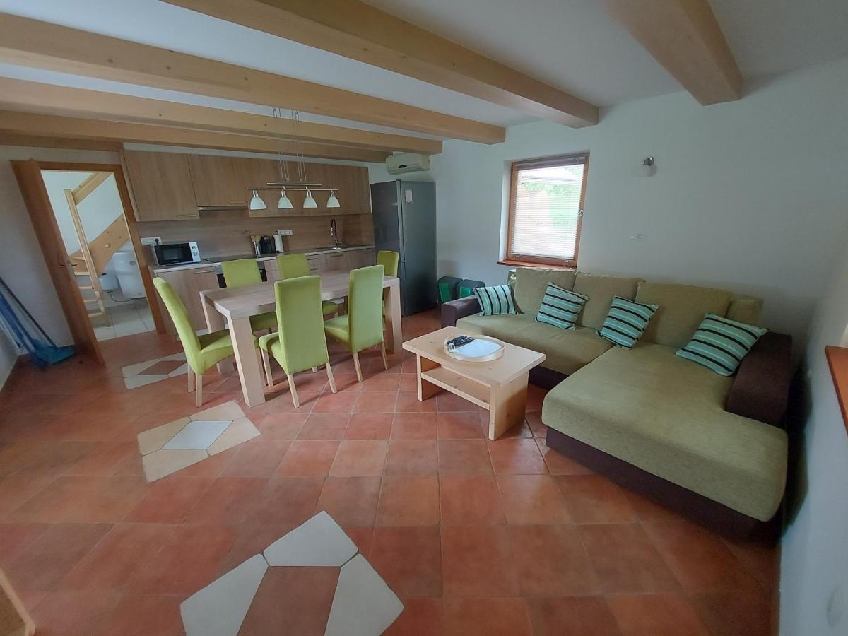Apartma Markelj Radovljica Bagian luar foto